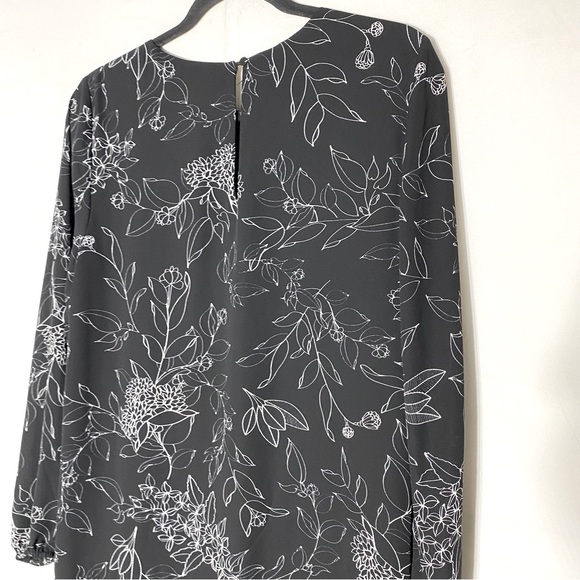 Lila Rose Black W White Floral Print Long Sleeve Ruffle Hem Mini Dress 6 - Picture 10 of 16